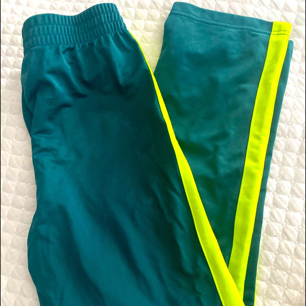 Boys EVERLAST sweat pants. Size 10-12 M